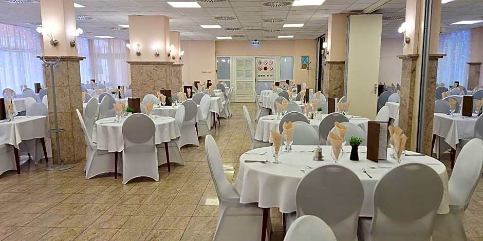 Hungarospa Thermal Hotel