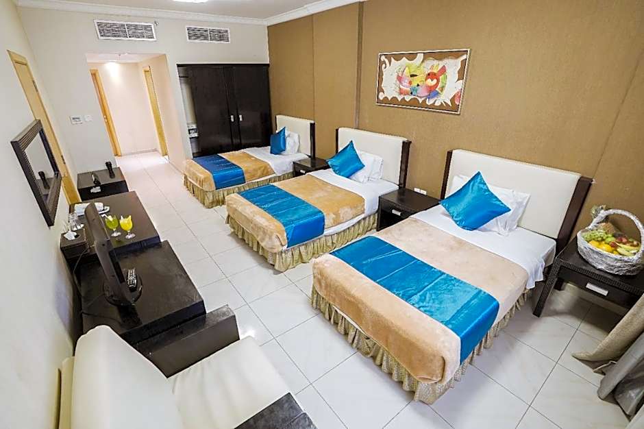Crystal Plaza Hotel