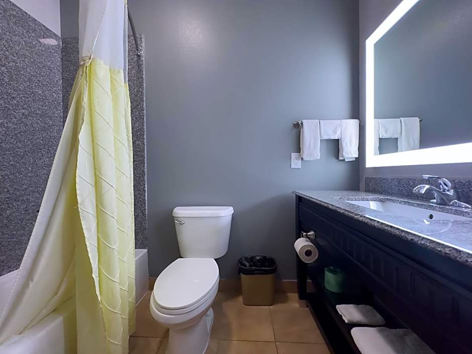 American Inn Madill