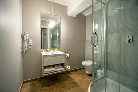 Apartment - Split Level