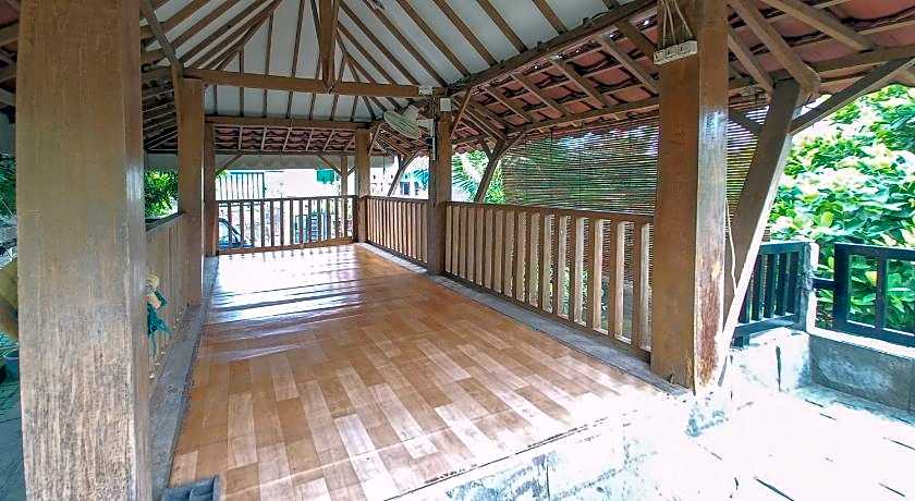 SPOT ON 91756 Alif House Syariah