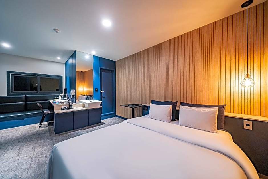 Stay Month Hotel Goyang