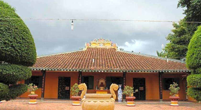 Grand Silverland Hotel