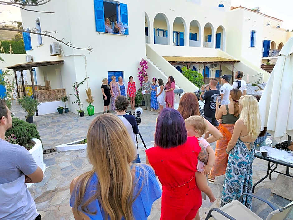 Lianos Hotel Apartments