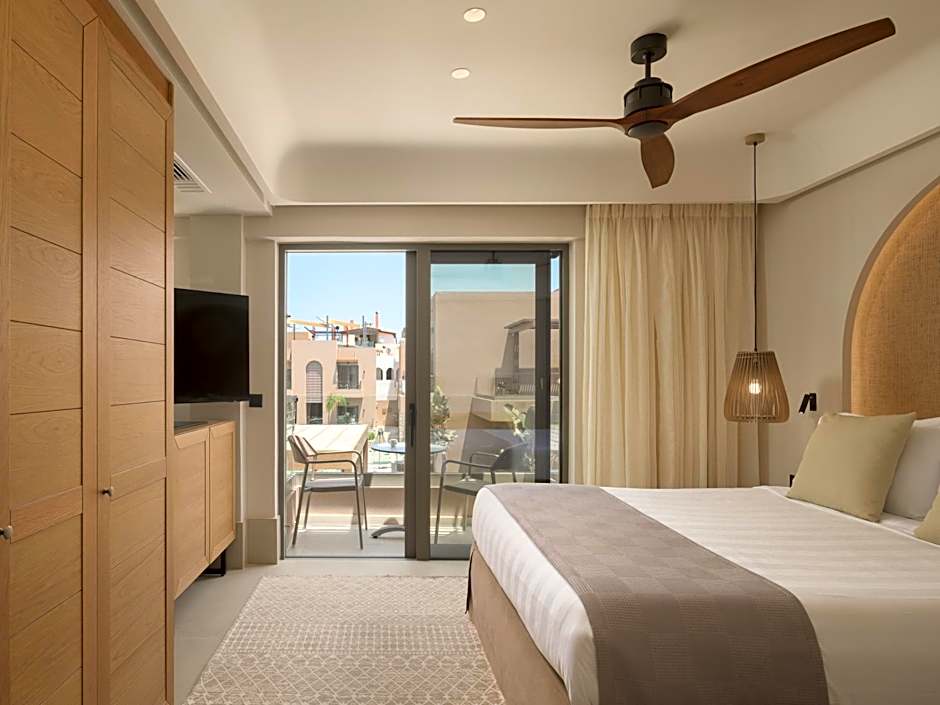 Paralos Venus Suites Adults Only