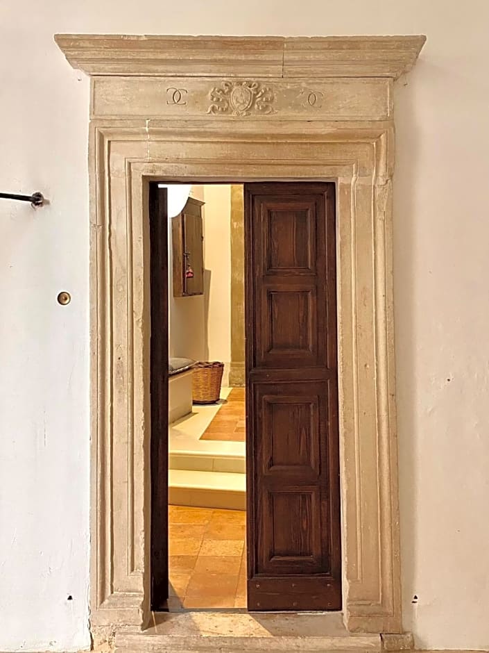 Sanpolo 1544 Antique Room
