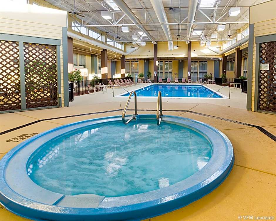 Comfort Inn & Suites Airport Syracuse