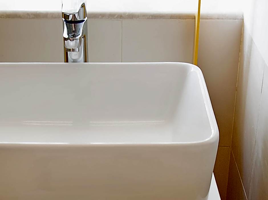 bloomrooms @ New Delhi Railway Station