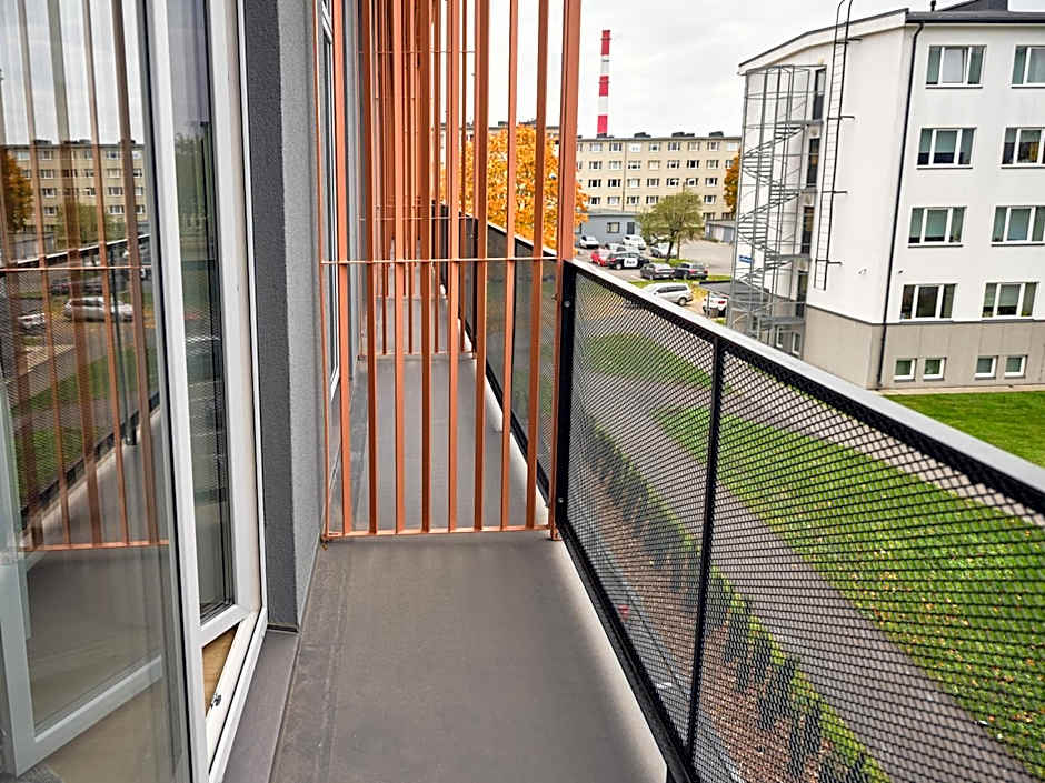 Campus House by Larsen