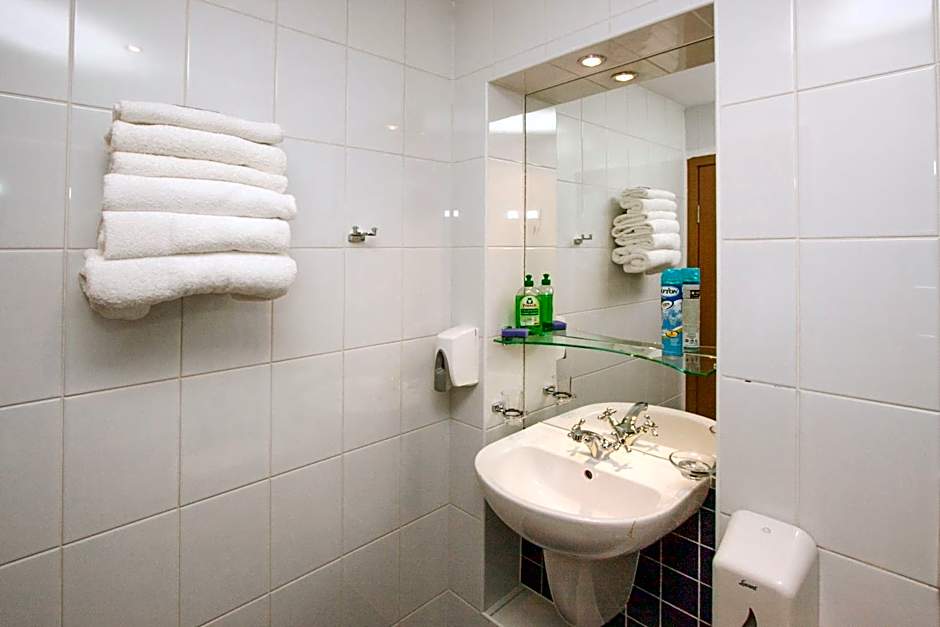 Tauras Center Hotel