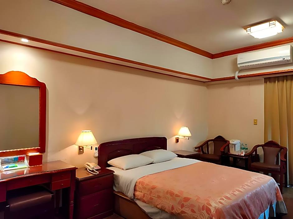 Sin Fu Business Hotel