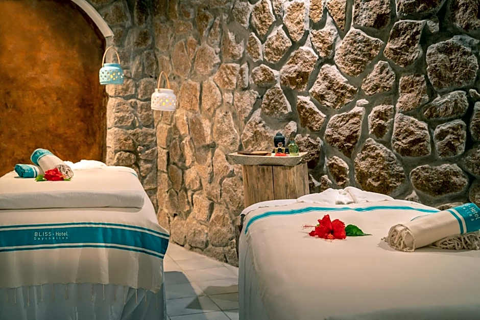 Bliss Hotel Praslin