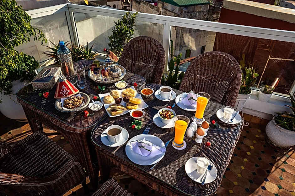 Dar Kika Salam By DKS