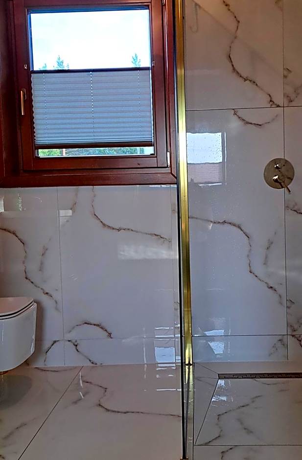 Domki nad jeziorem czorsztyńskim