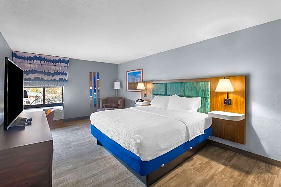 Hampton Inn By Hilton Marion