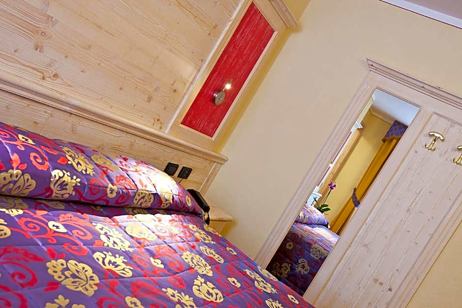 Hotel Val Di Sole