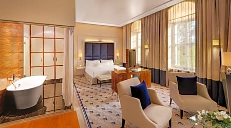 Junior Suite Deluxe, 1 Bedroom Junior Suite, 1 King