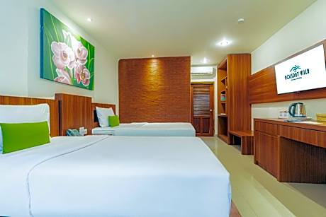 Deluxe Double or Twin Room with Pool Access