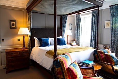 Premier Double Room with Four Poster Bed