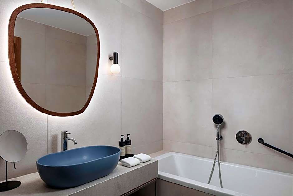 The Isolano, Cres, Autograph Collection