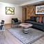 Casa Mani Resort Napa Valley, Curio Collection By Hilton
