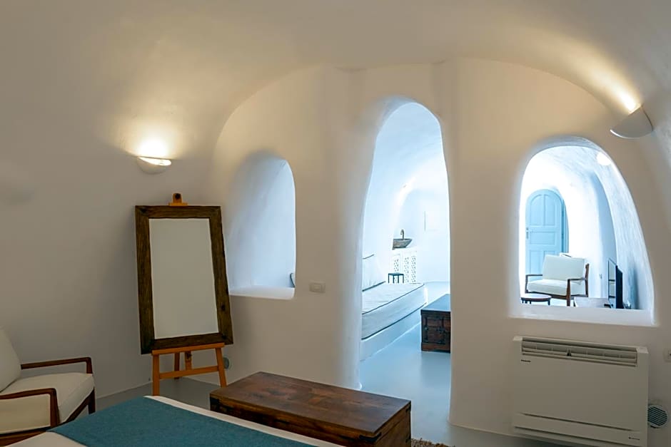 Oia Spirit Boutique Residences