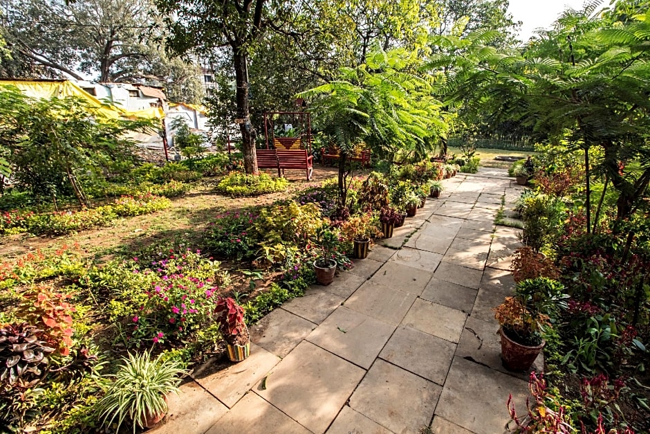 WOW STAYZ2 Hotel Misty Meadows