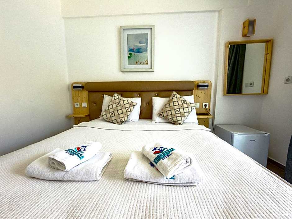 Korsanada Hotel