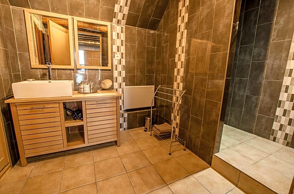 La Chambre D'amis LA COSTIGNIERES