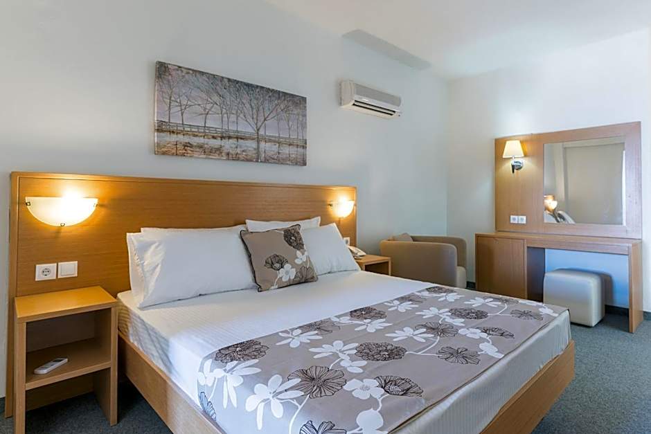 City Center Hotel
