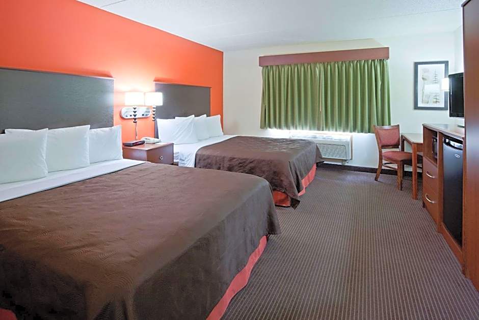 AmericInn by Wyndham Coon Rapids