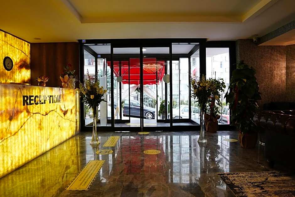 The Life Hotel & Spa