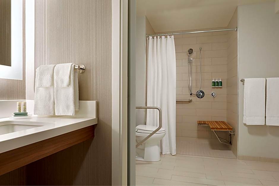 Courtyard by Marriott Ottawa Downtown