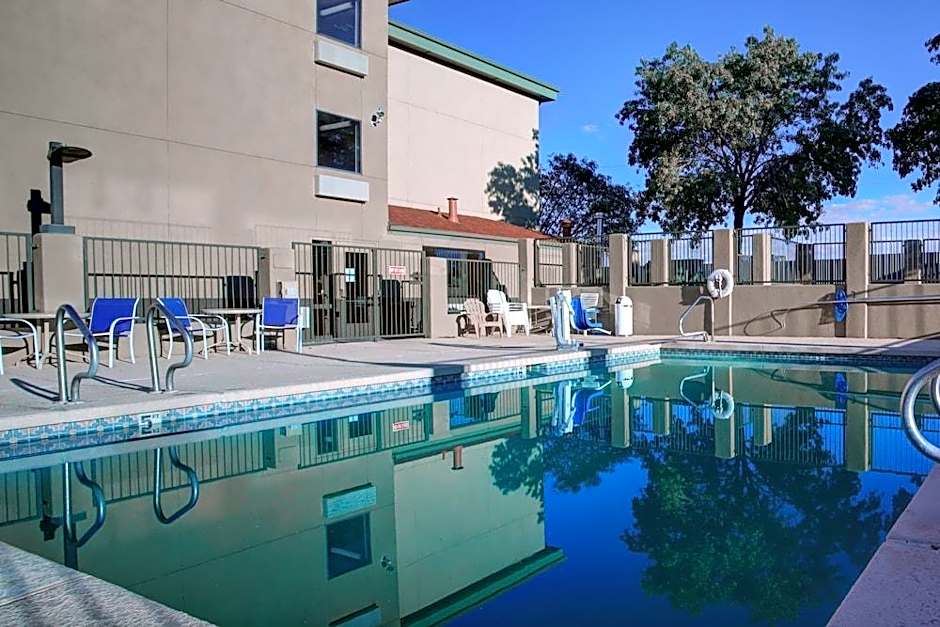 GreenTree Inn Albuquerque North I-25