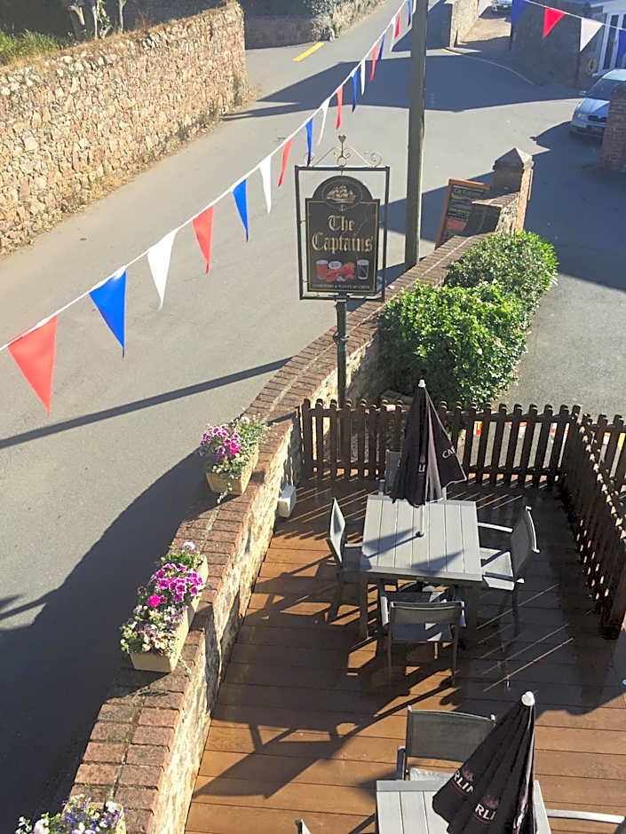 The Captains Hotel – La Fosse