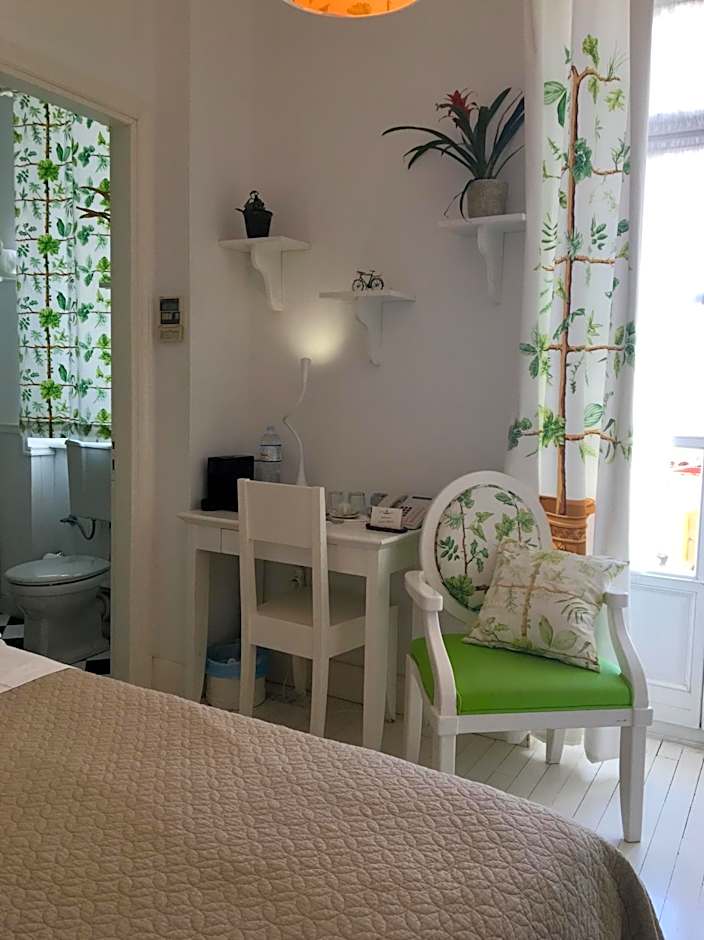 Perantzada Art Hotel