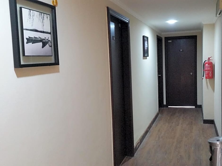Sri Iskandar Hotel