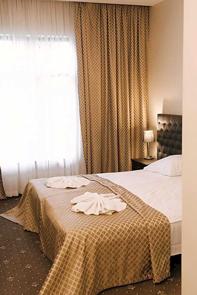 Sodeliškių dvaro sodyba