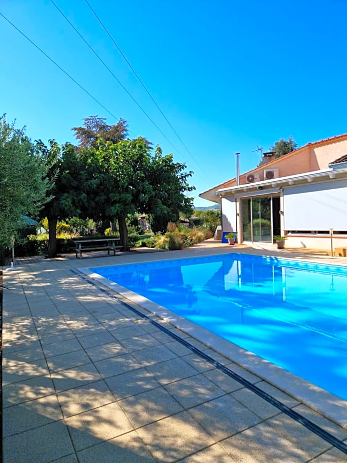 chambre hôte avec piscine - La Vialatte