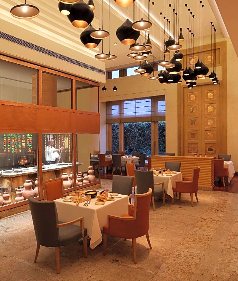 DoubleTree By Hilton Hotel Agra