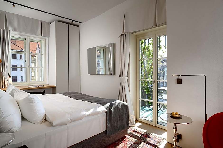 Zlata Ladjica Boutique Hotel