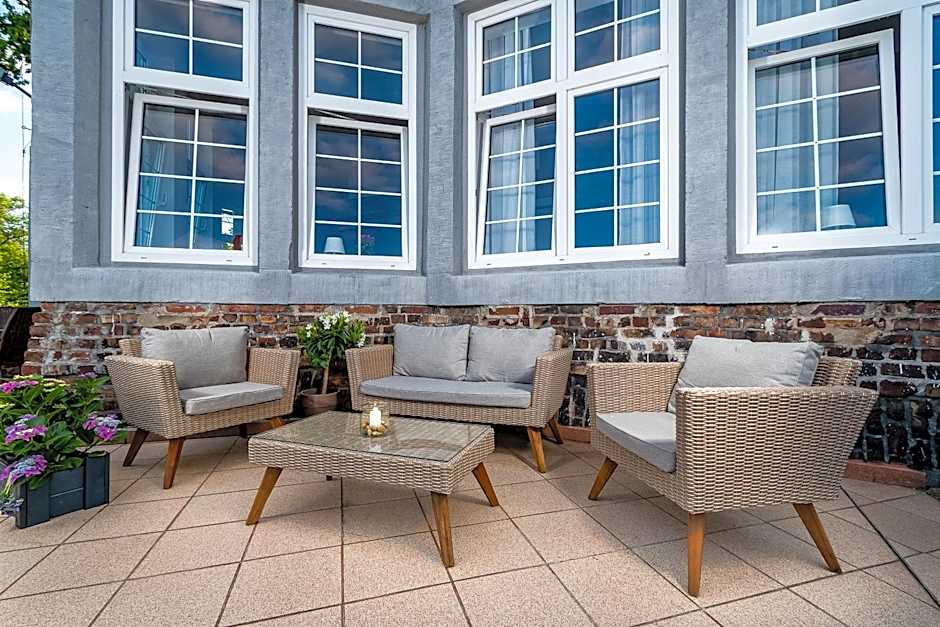 JACHTOWA Hotel i Restauracja