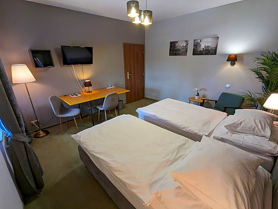 Hotel AntoÅˆ