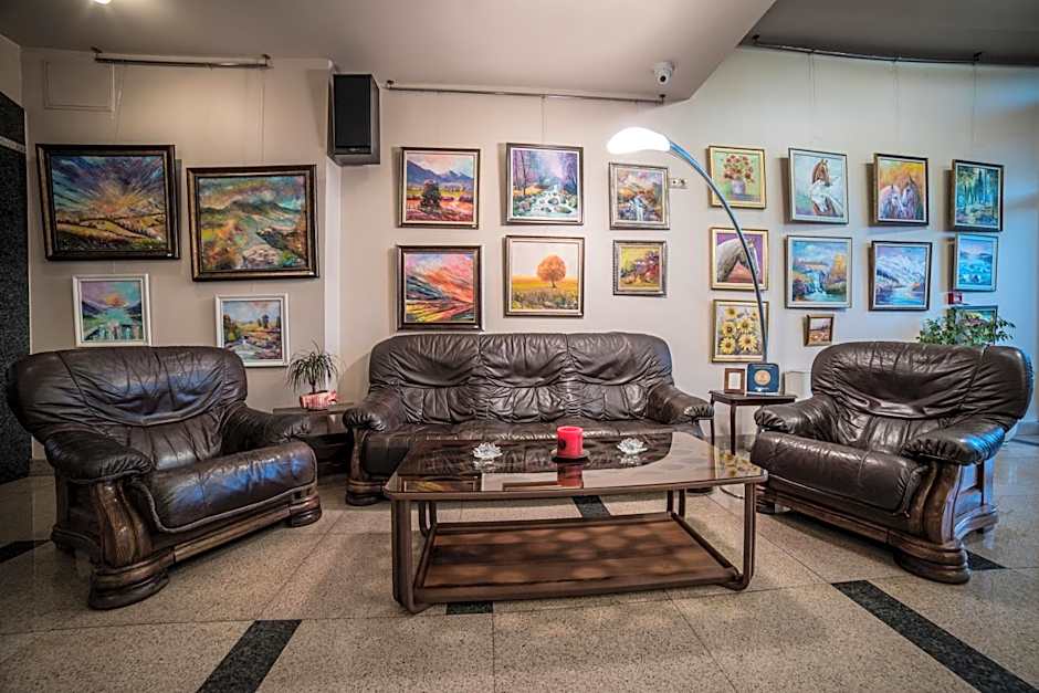 Business Hotel Plovdiv - Central Location