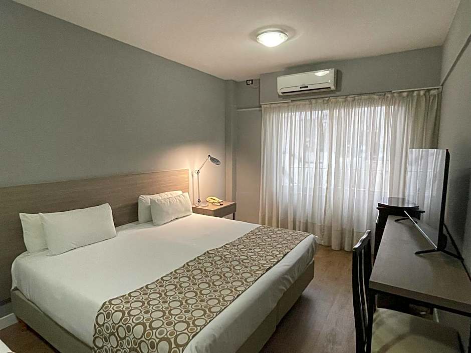 Hotel 8 de Octubre