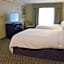 Holiday Inn Express Milford By IHG