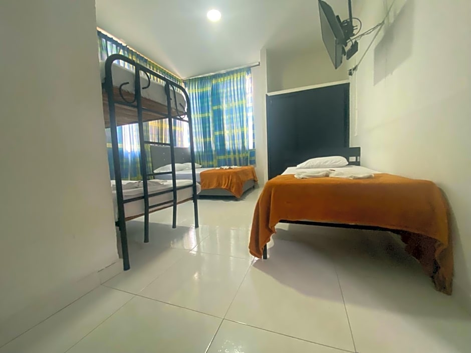 Hotel Colonial Plaza