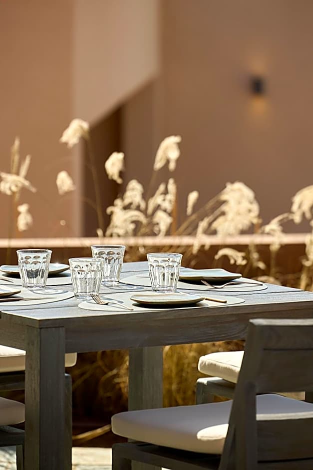 Rocrita Lifestyle Beach Resort