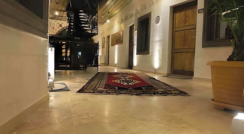 Grand Elite Cave Suites