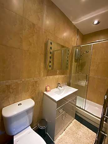 Triple room-Private Bathroom